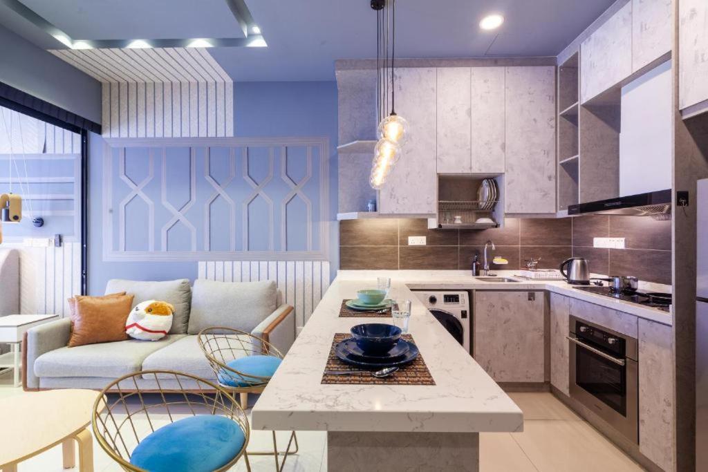 Highpark Suites In Petaling Jaya, Kelana Jaya By Plush Kampong Baharu Sungai Way Zewnętrze zdjęcie