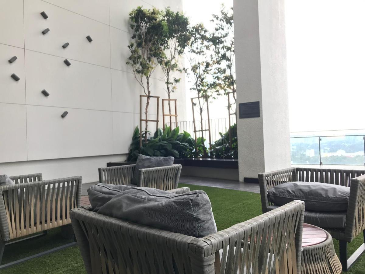 Highpark Suites In Petaling Jaya, Kelana Jaya By Plush Kampong Baharu Sungai Way Zewnętrze zdjęcie